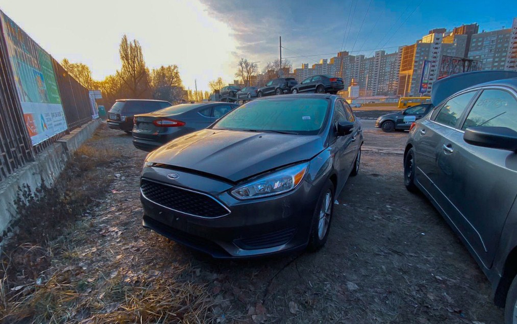 FORD FOCUS
